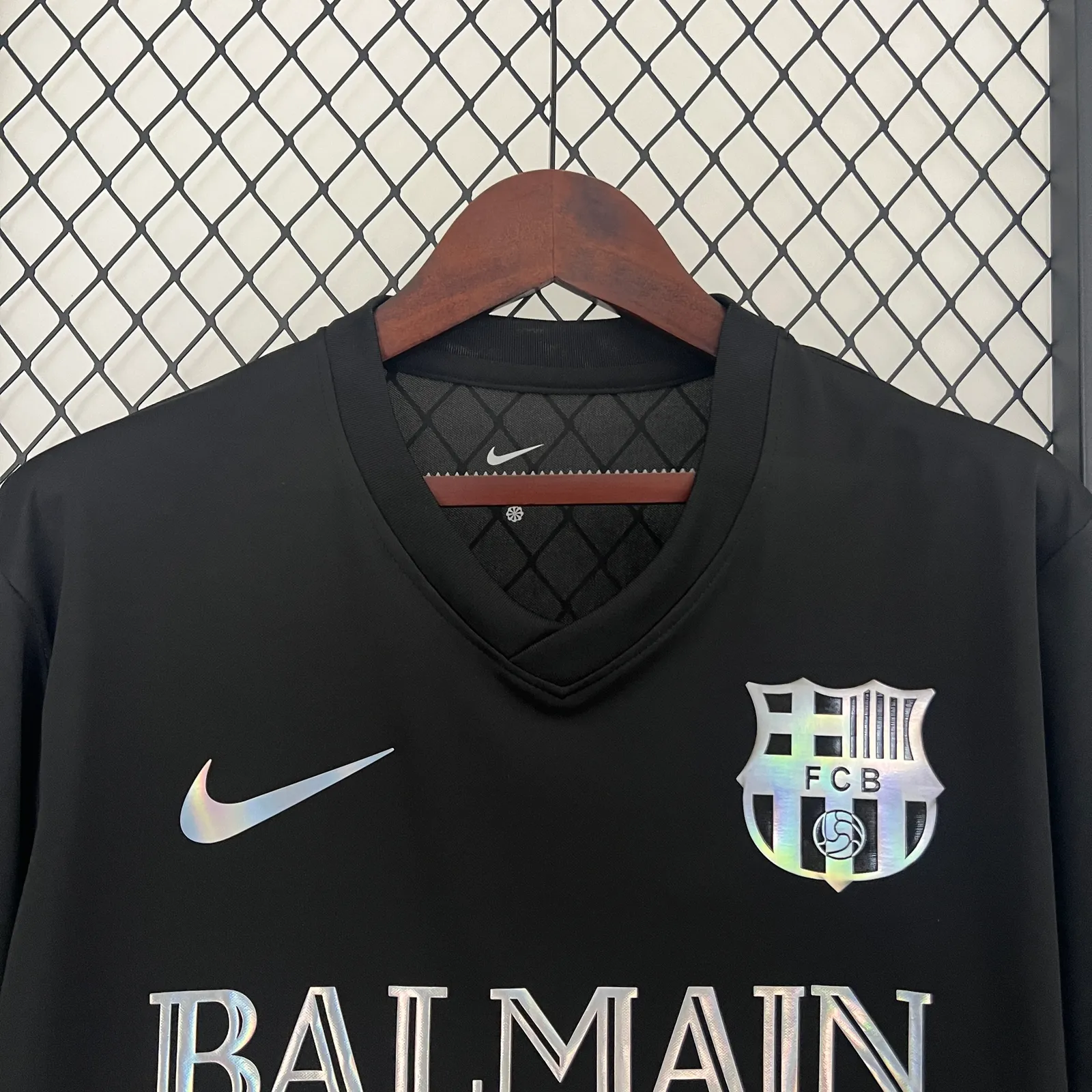 24/25 Barcelona Special Edition Black — 2/2