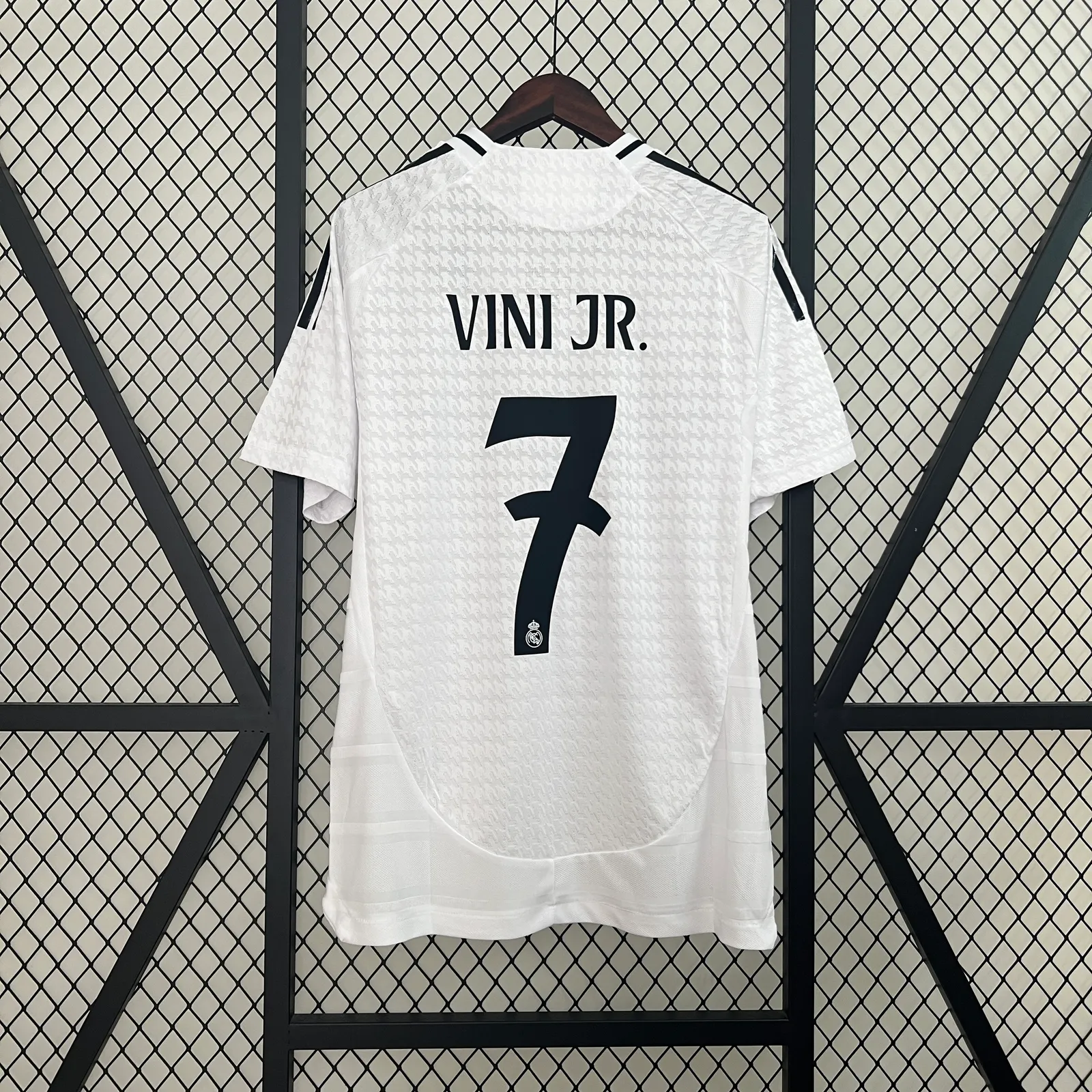 24/25 Real Madrid home — 1/2