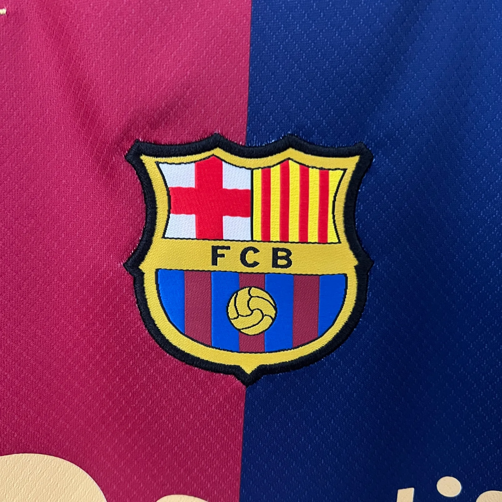 24/25 Women's Barcelona Home — 1/2