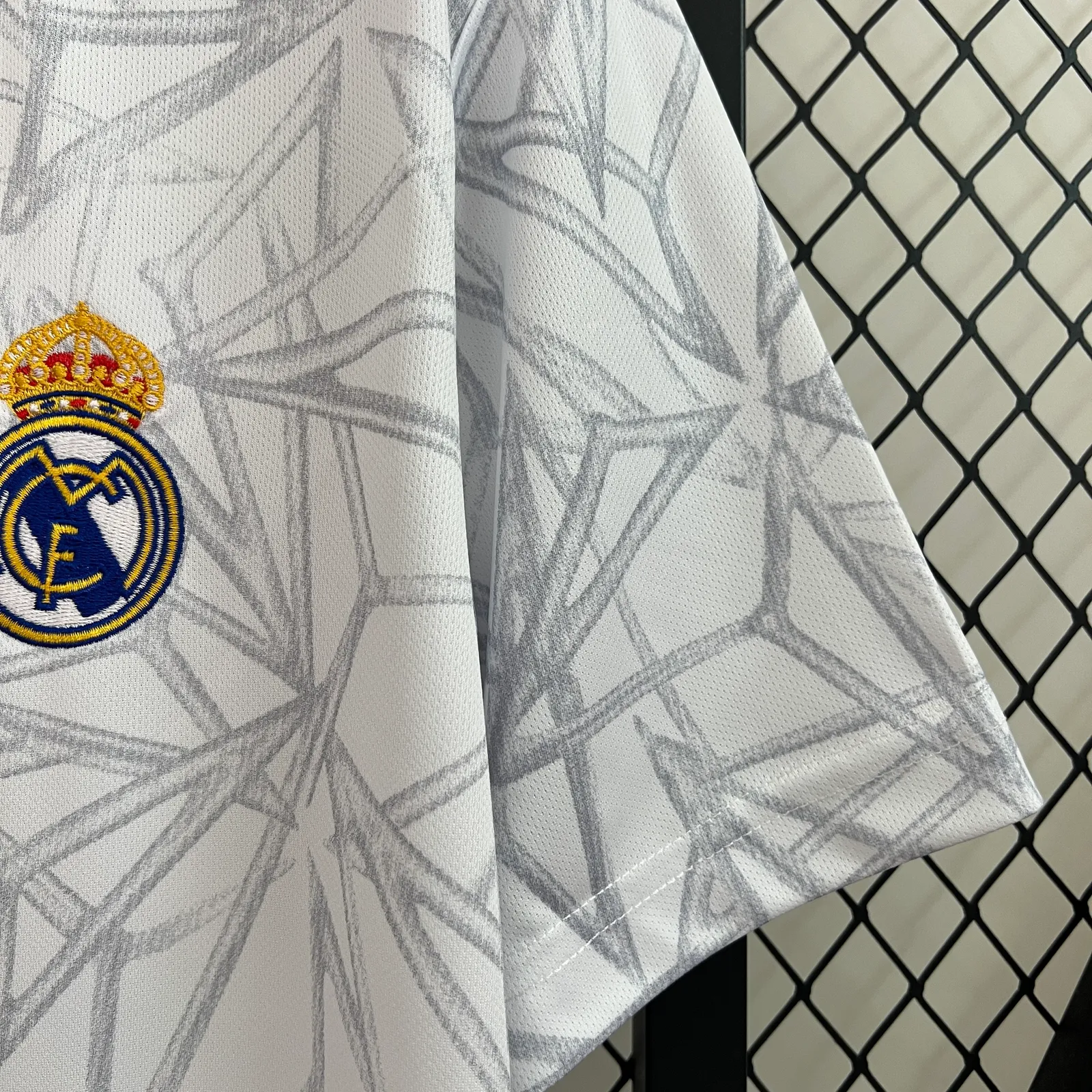 24/25 Real Madrid Pre-match Suit — 1/2