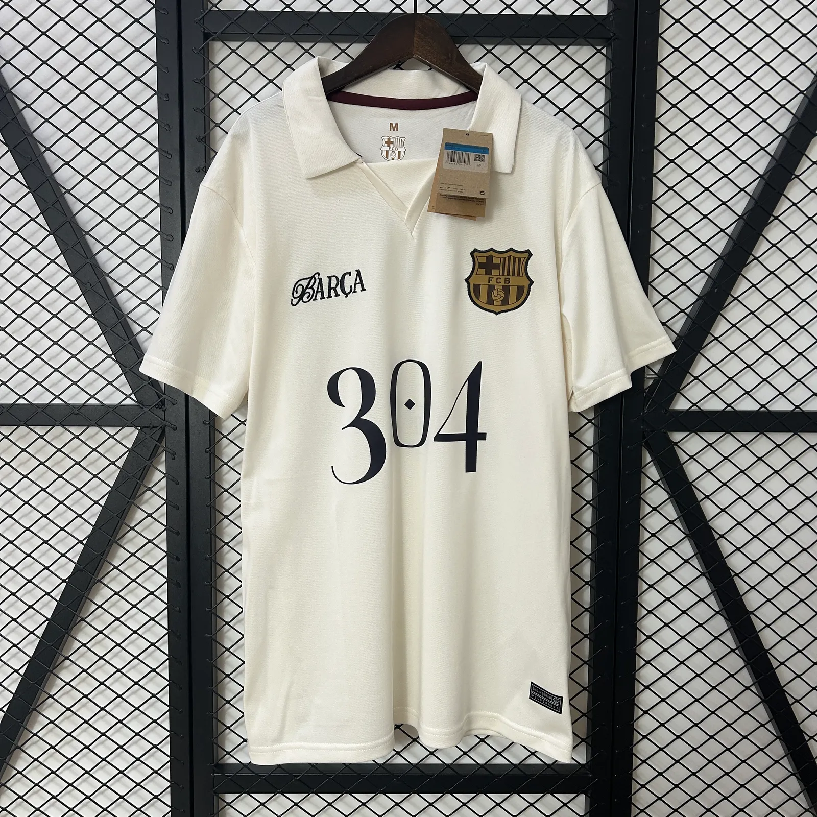 24/25Barcelona 'LAMINE YAMAL 304' Special Edition Jersey — 1/2