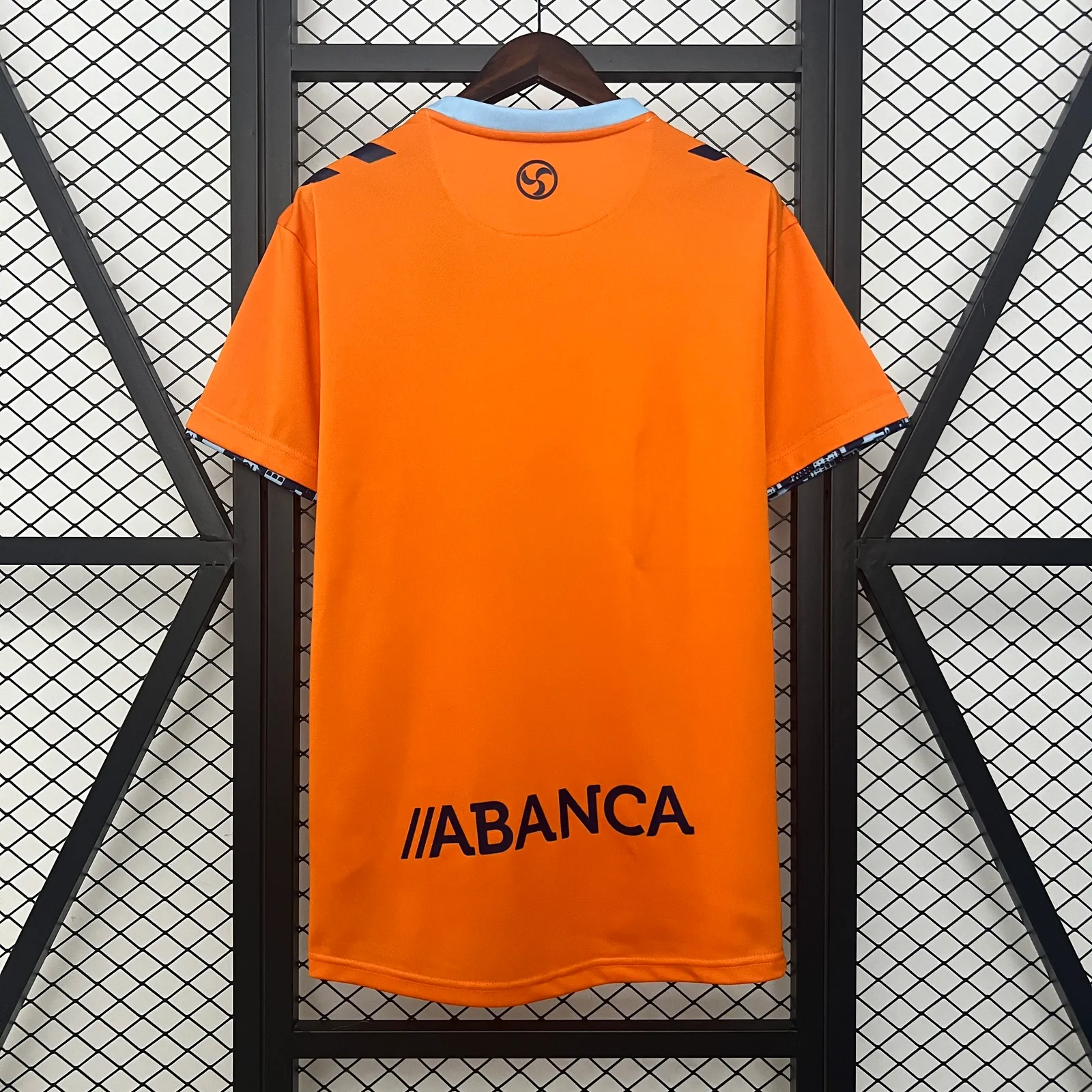 Celta de Vigo 24/25 Third Away — 2/2
