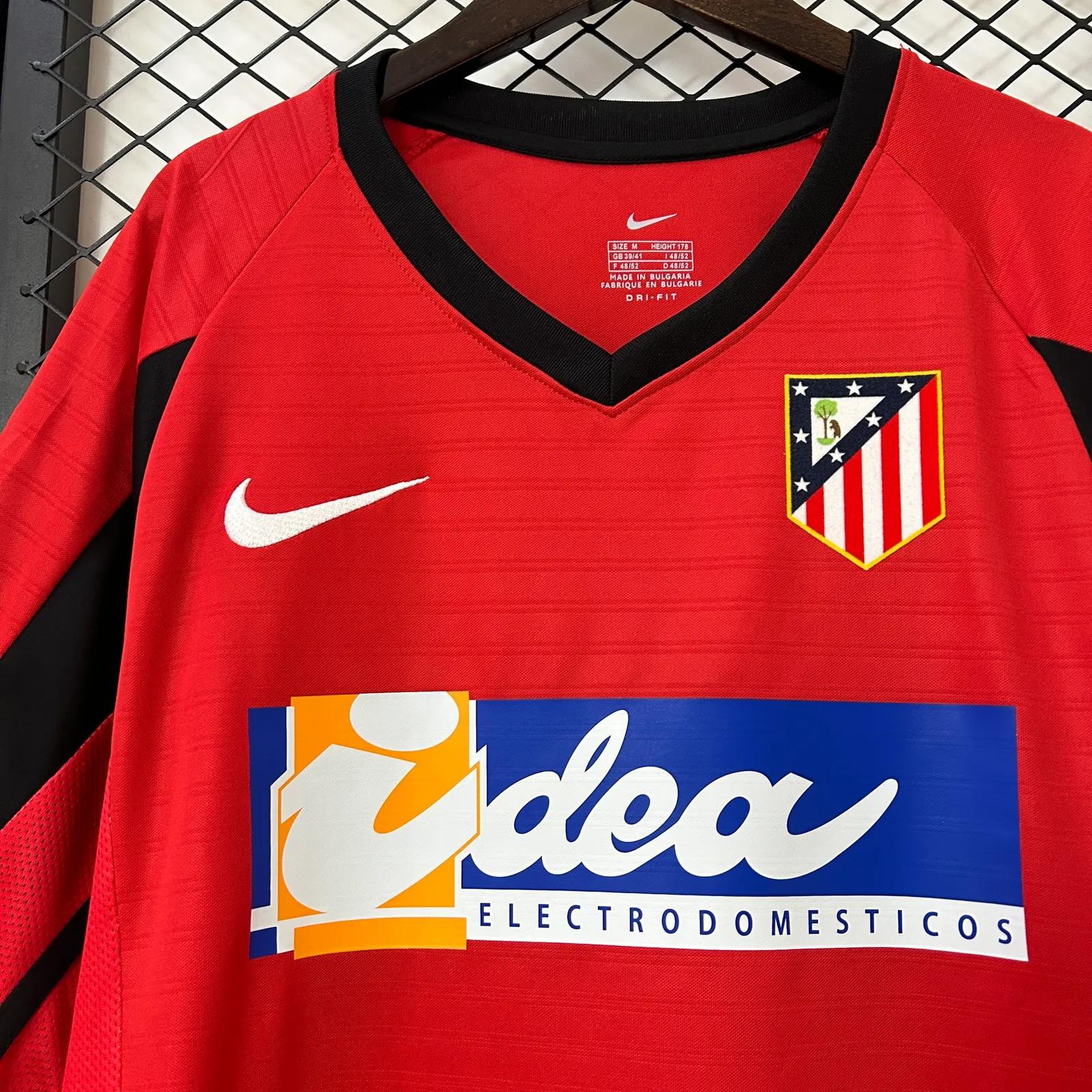 Retro Atletico Madrid 01/02 Away — 2/2