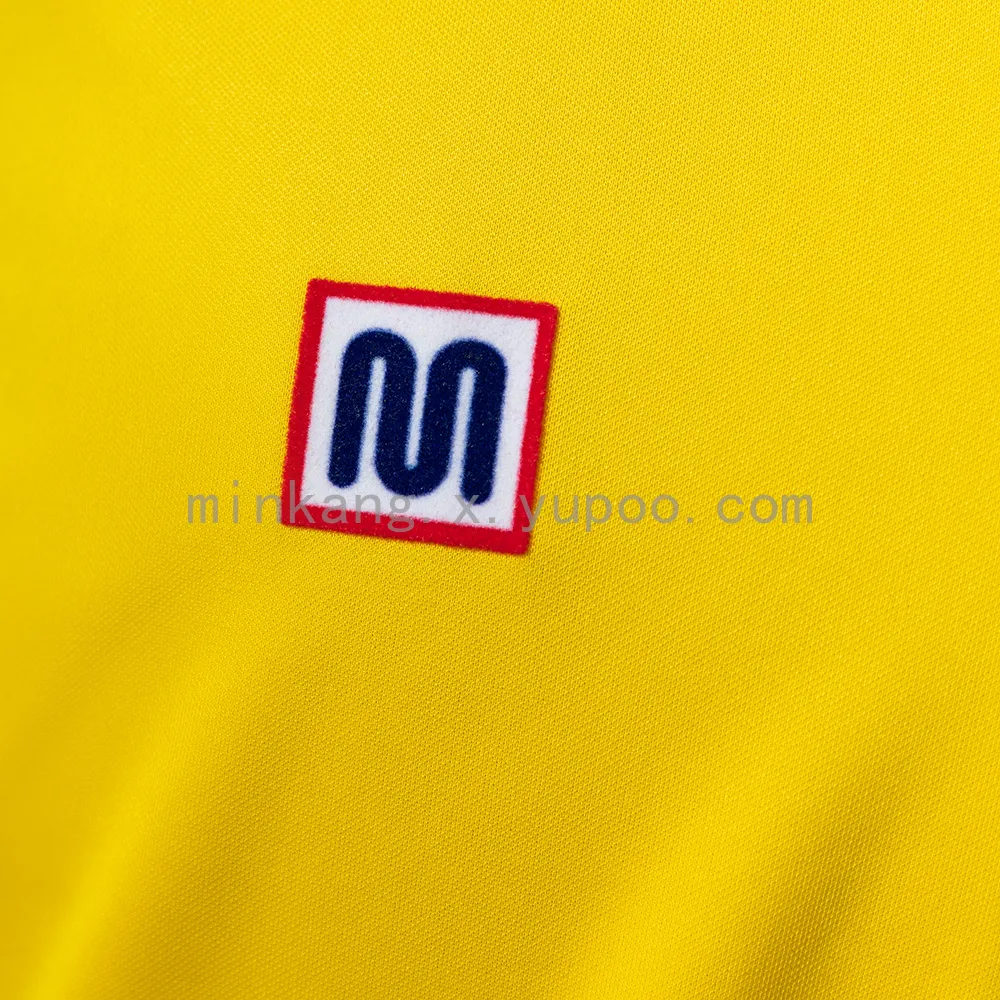 Retro Cadiz 83/84 Home size — 2/2