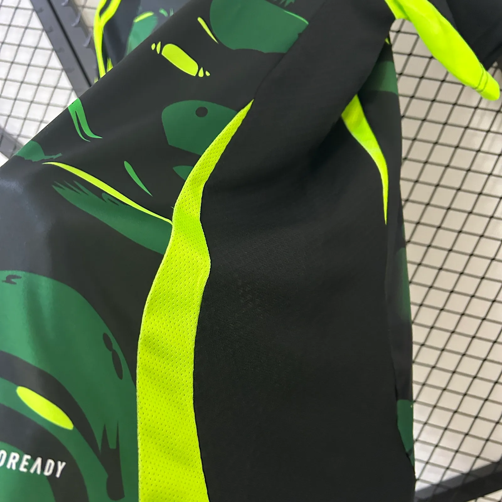24/25 Real Madrid Green and black special edition Jersey — 2/2