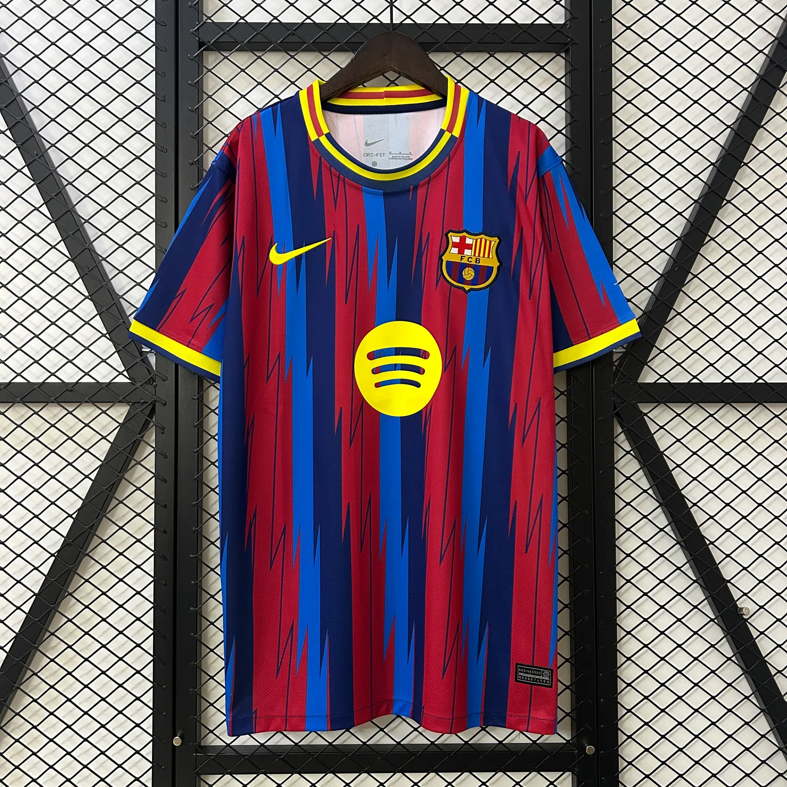 24/25 Barcelona Special Edition — 2/2