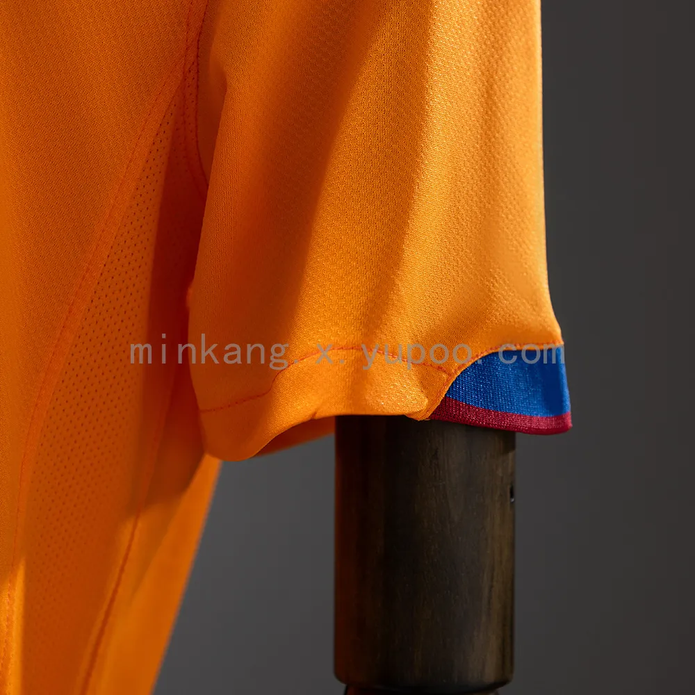 Retro Barcelona 06/07 Away