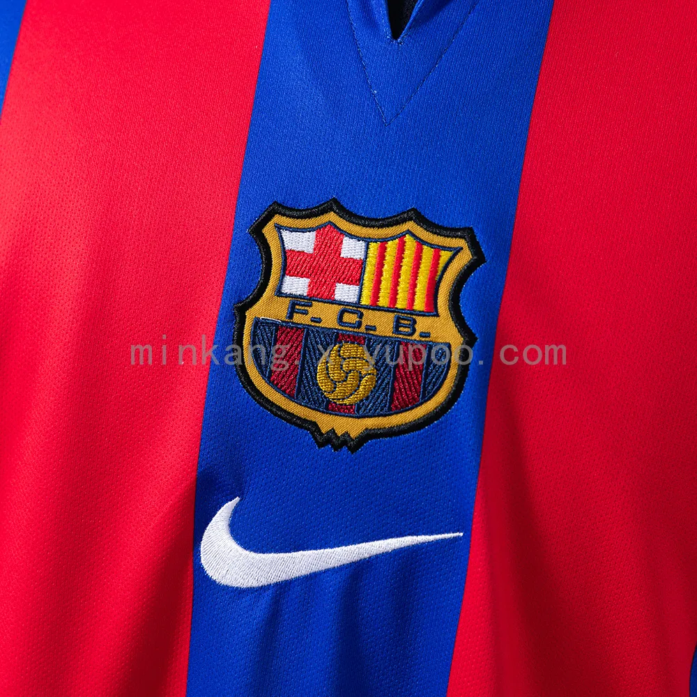 Retro Barcelona 01/02 home — 2/2