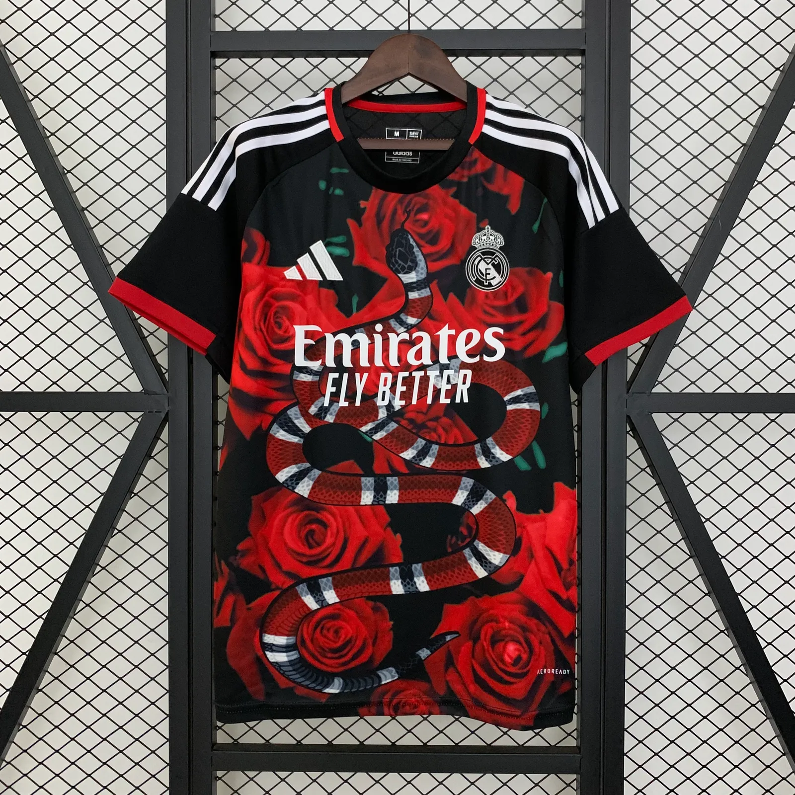 25/26 Real Madrid Special Edition — 1/2
