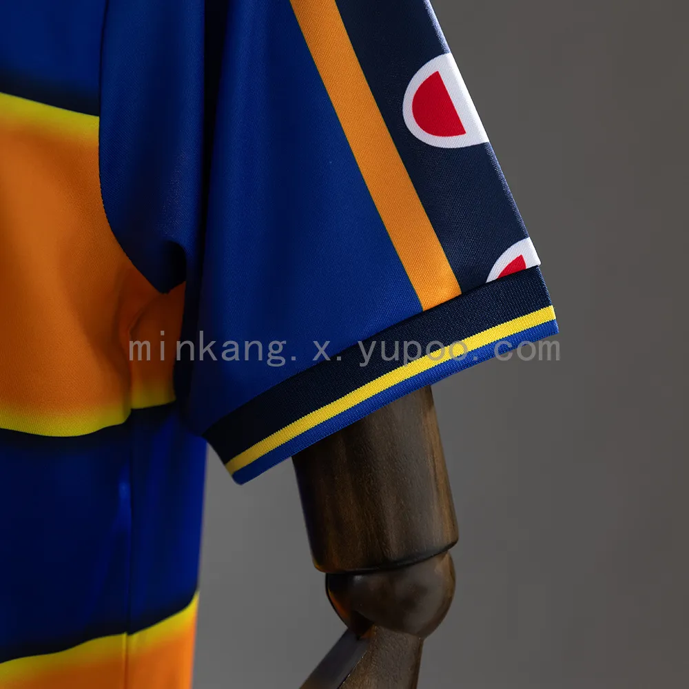 Retro Parma 02/03 Home