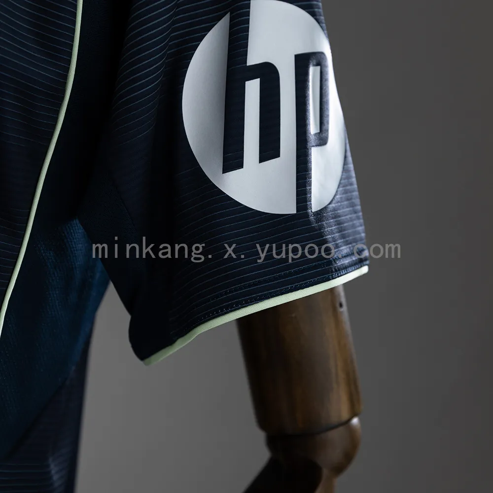25/26 Real Madrid away — 2/2