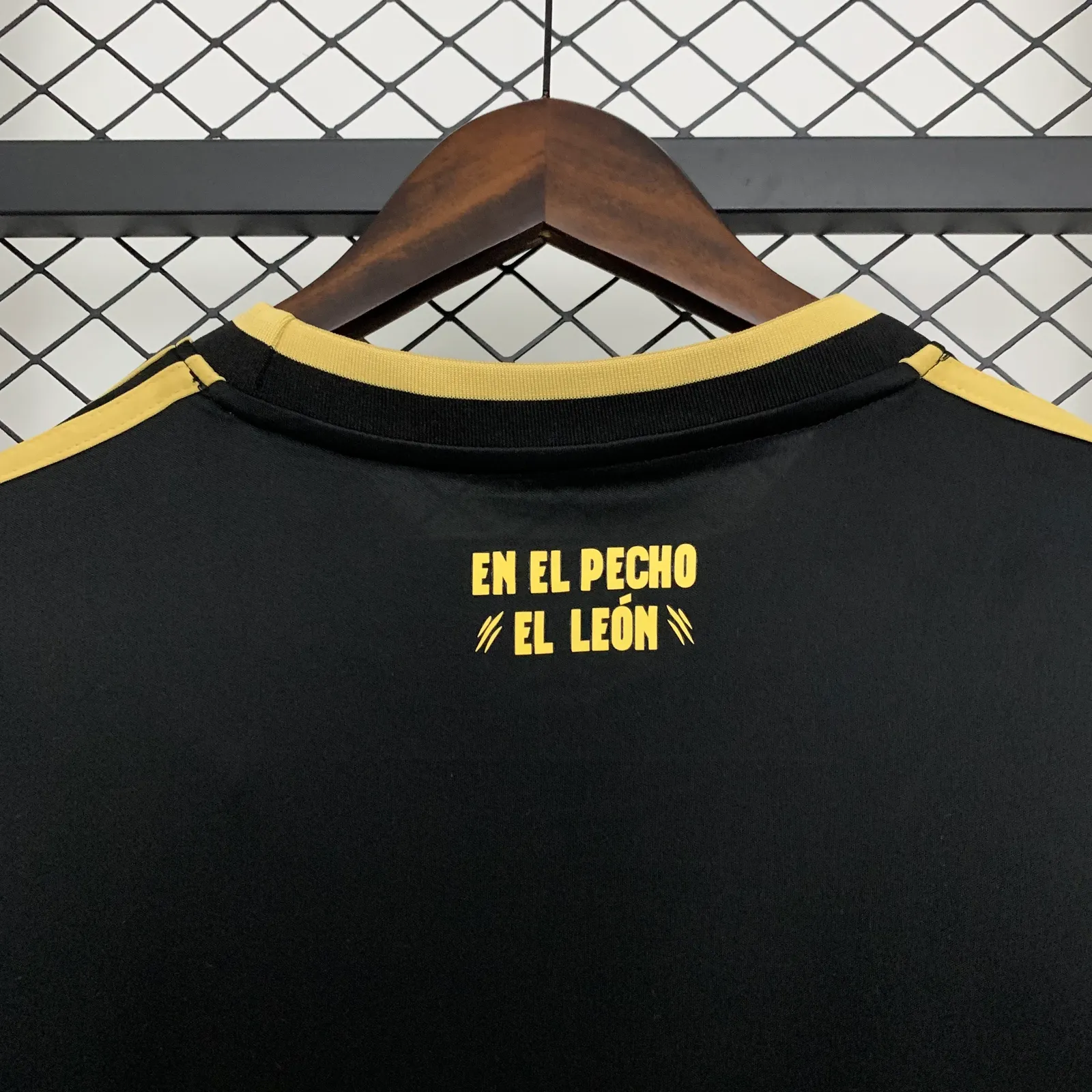 2025 Ultimate Móstoles Home — 1/2