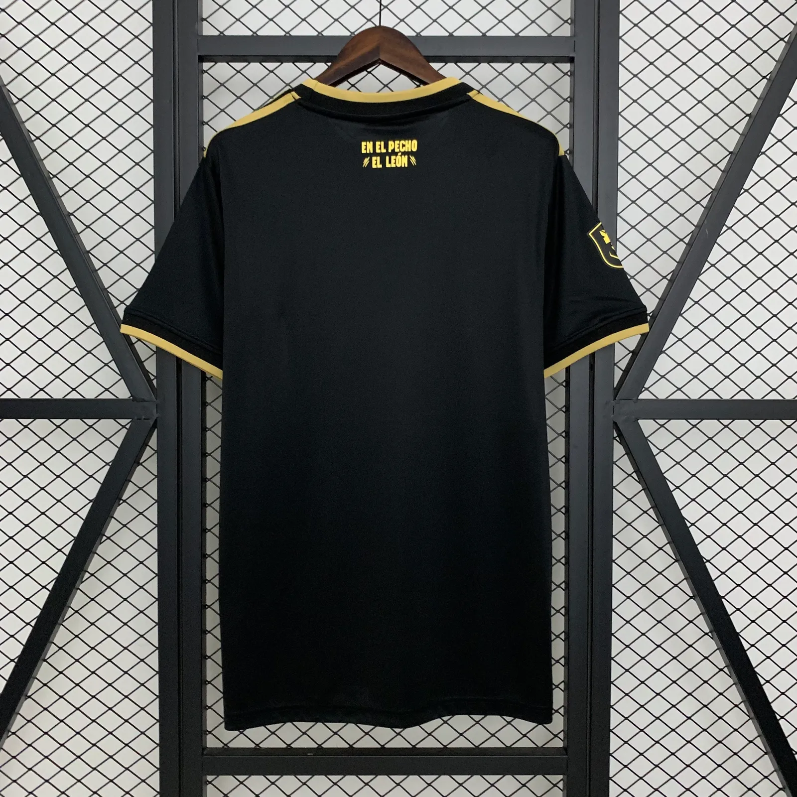 2025 Ultimate Móstoles Home — 2/2