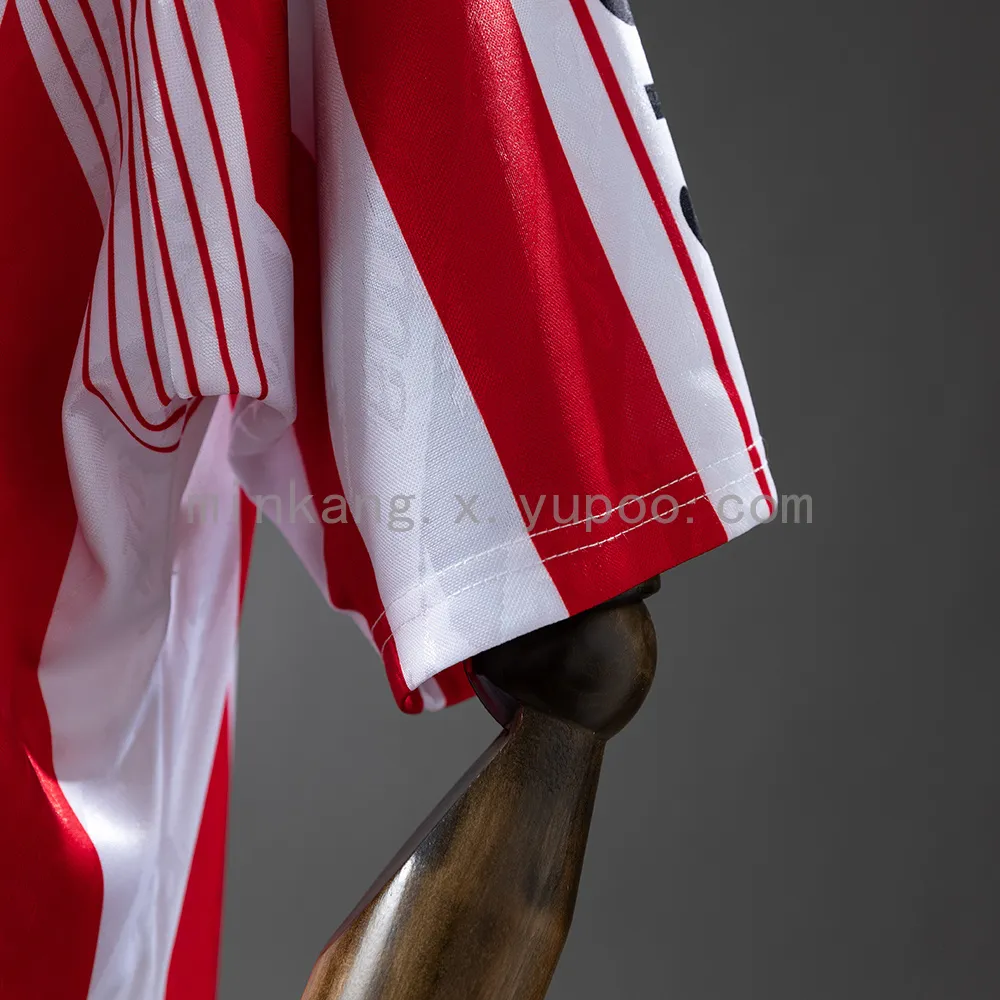 Retro 94/95 Sporting Gijon Home Size