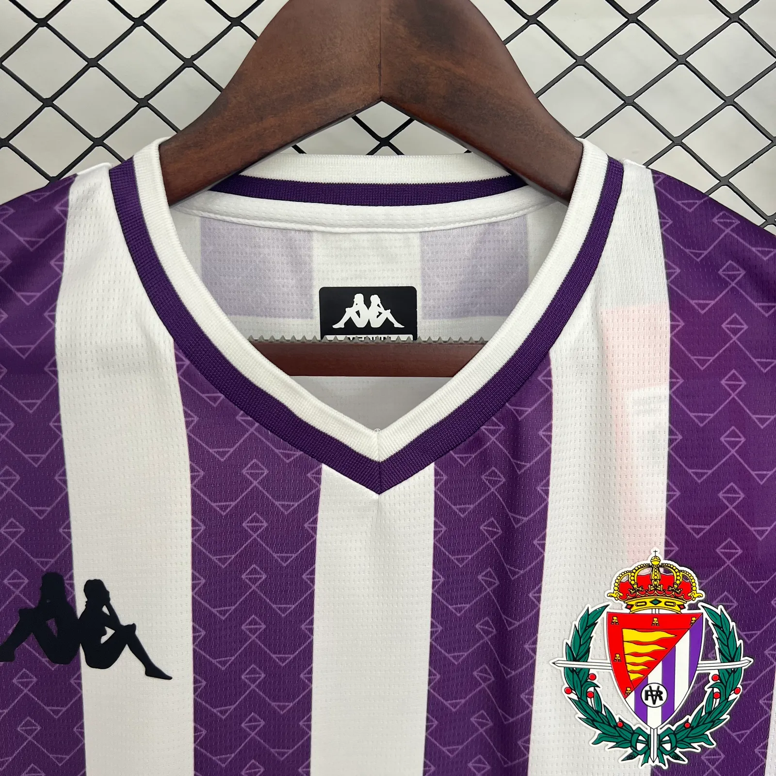 25/26 Valladolid home — 1/2