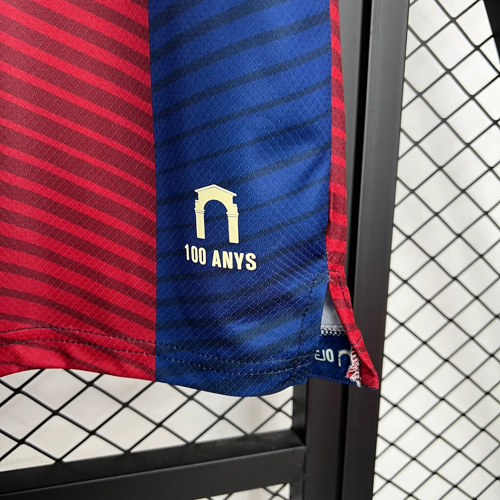 25/26 Levante UD Home Jersey — 1/2