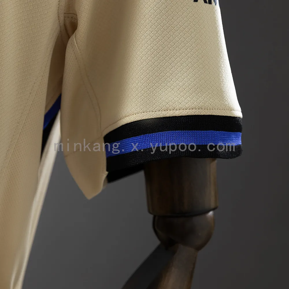 25/26 Barcelona away — 2/2