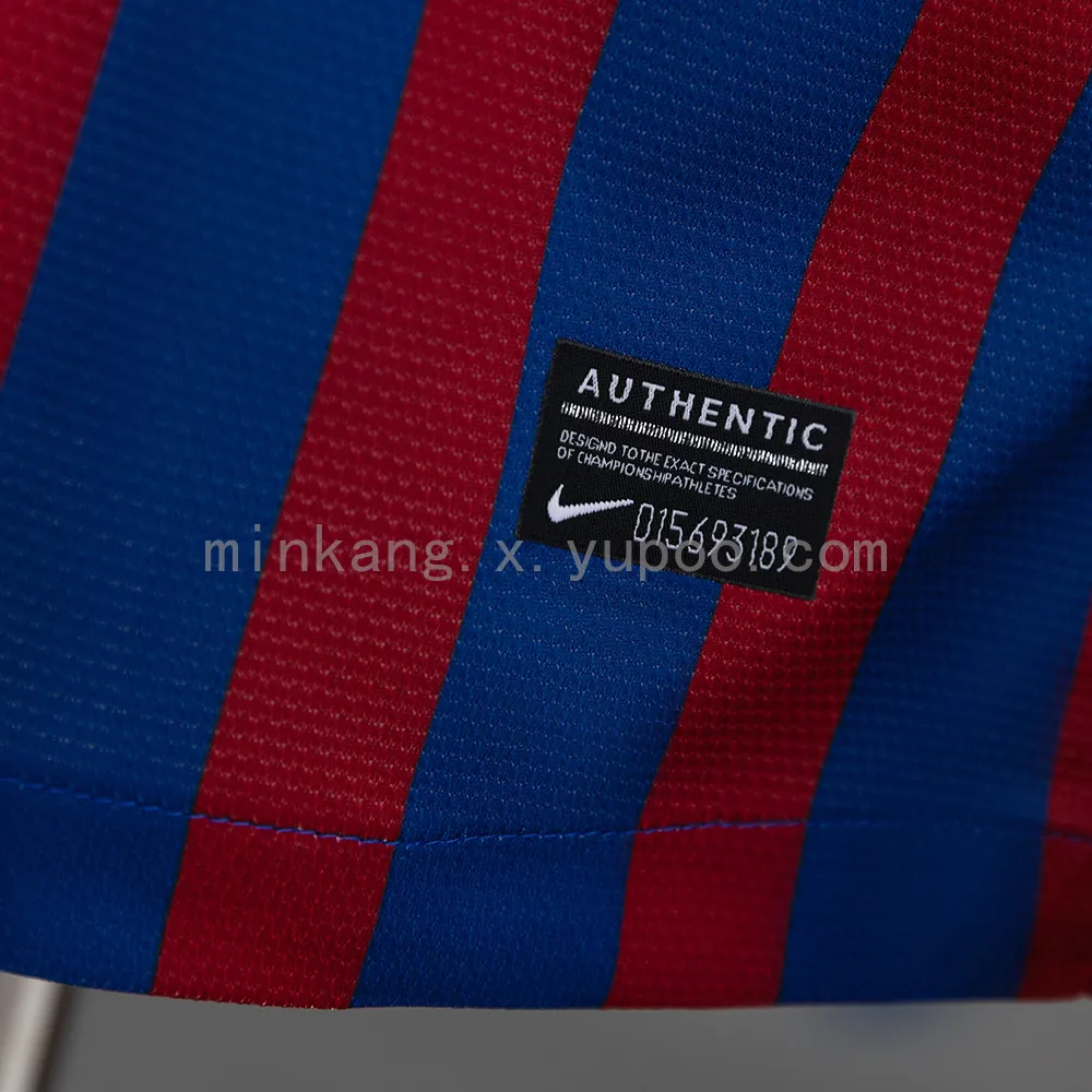 Retro Barcelona 11/12 home
