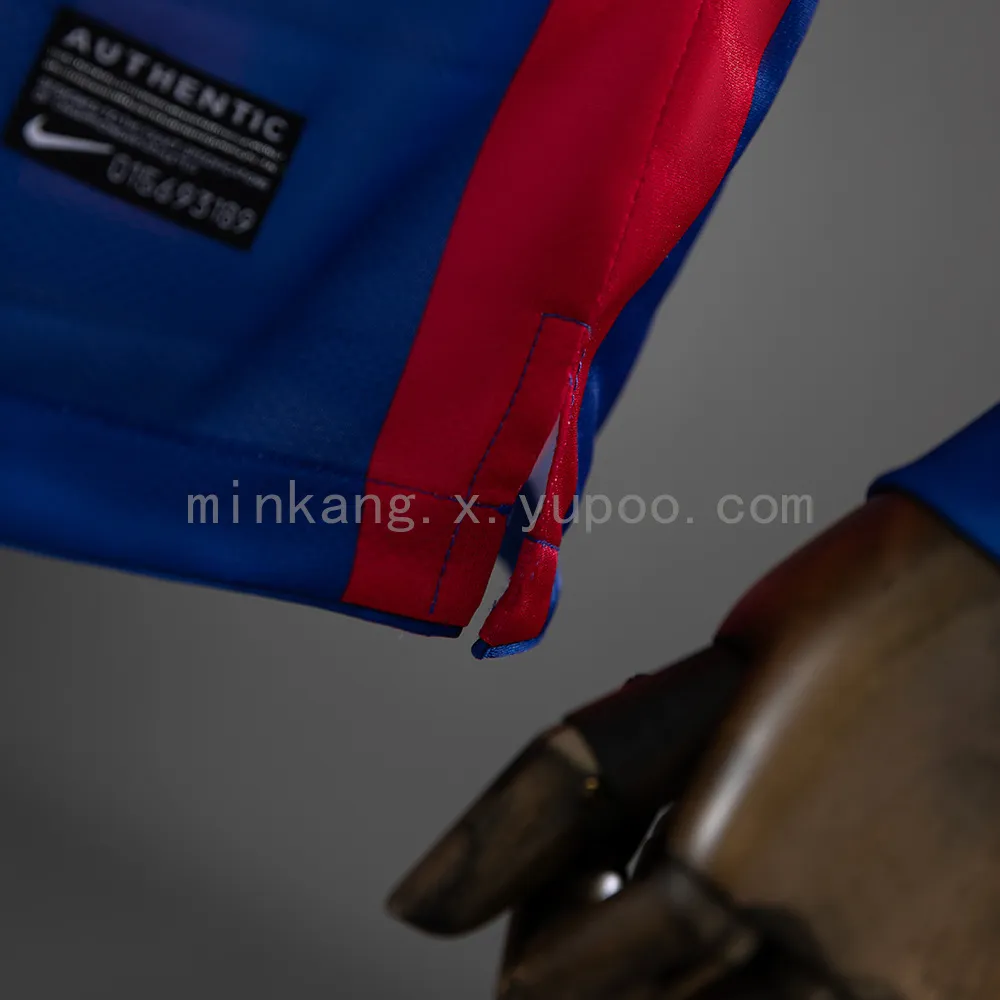 Barcelona 2010/11 Home Champions League Edition Long Sleeve Retro Jersey