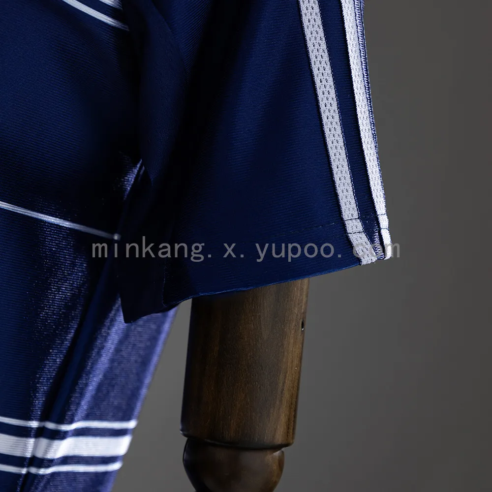 Real Madrid 98/99 Away Retro Jersey — 1/2