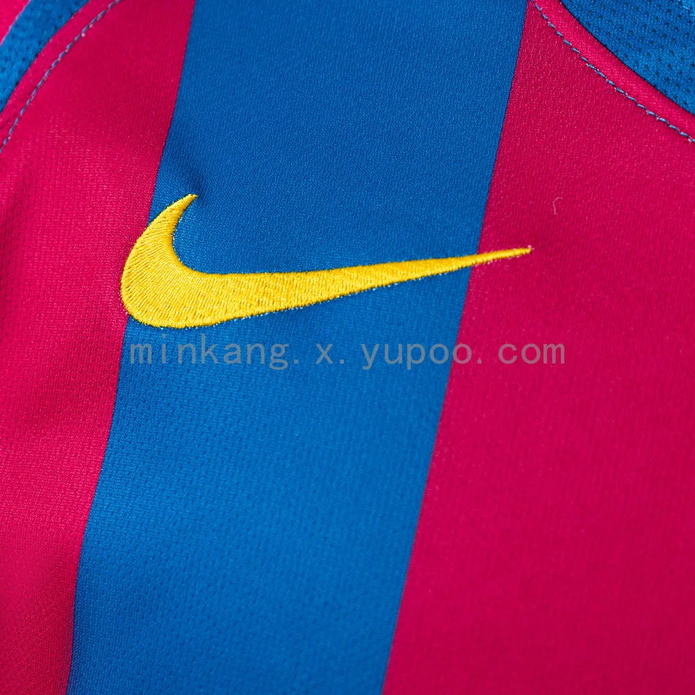 Barcelona 05/06 Home (UEFA Champions League Edition) Retro Jersey — 2/2