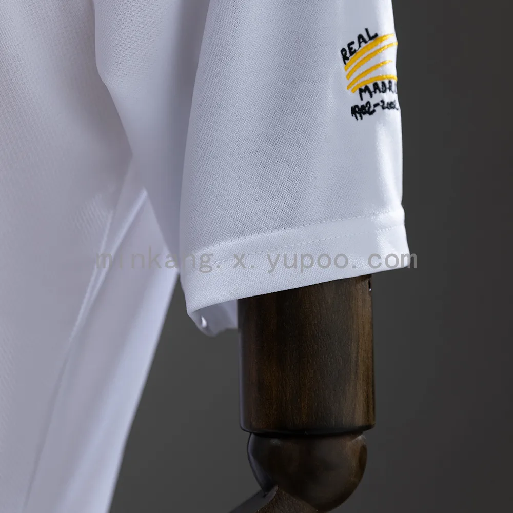Real Madrid 02/03 Home Retro Jersey