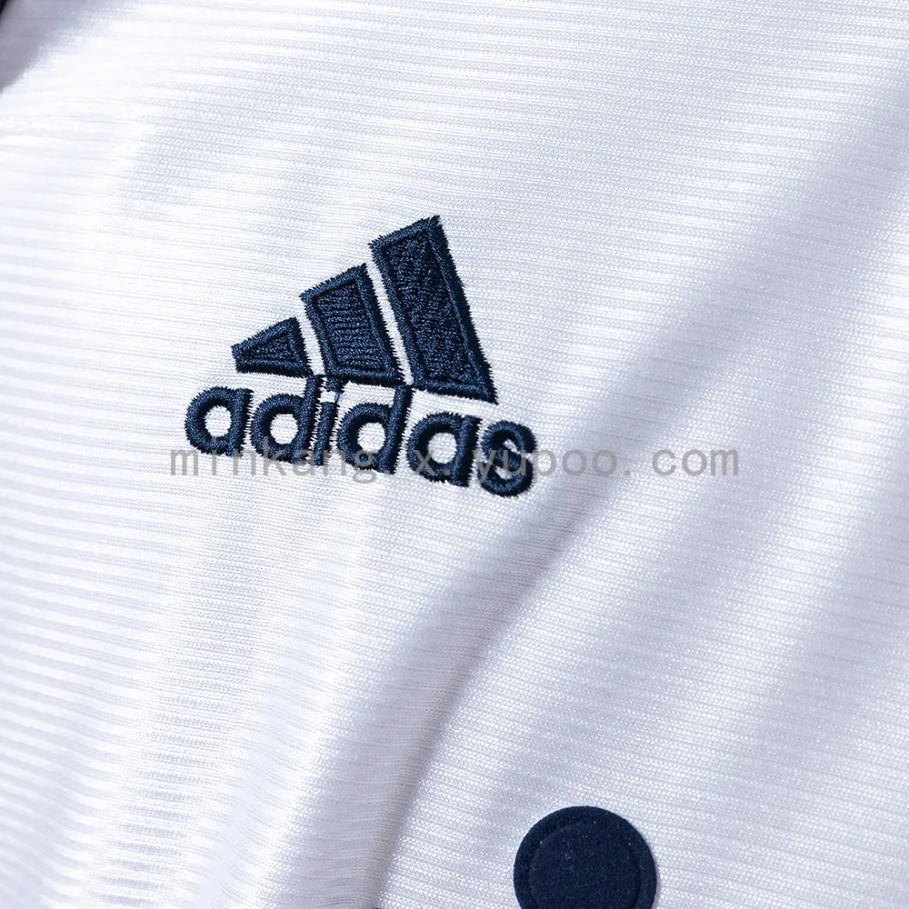 Retro Real Madrid 98/00 home — 2/2