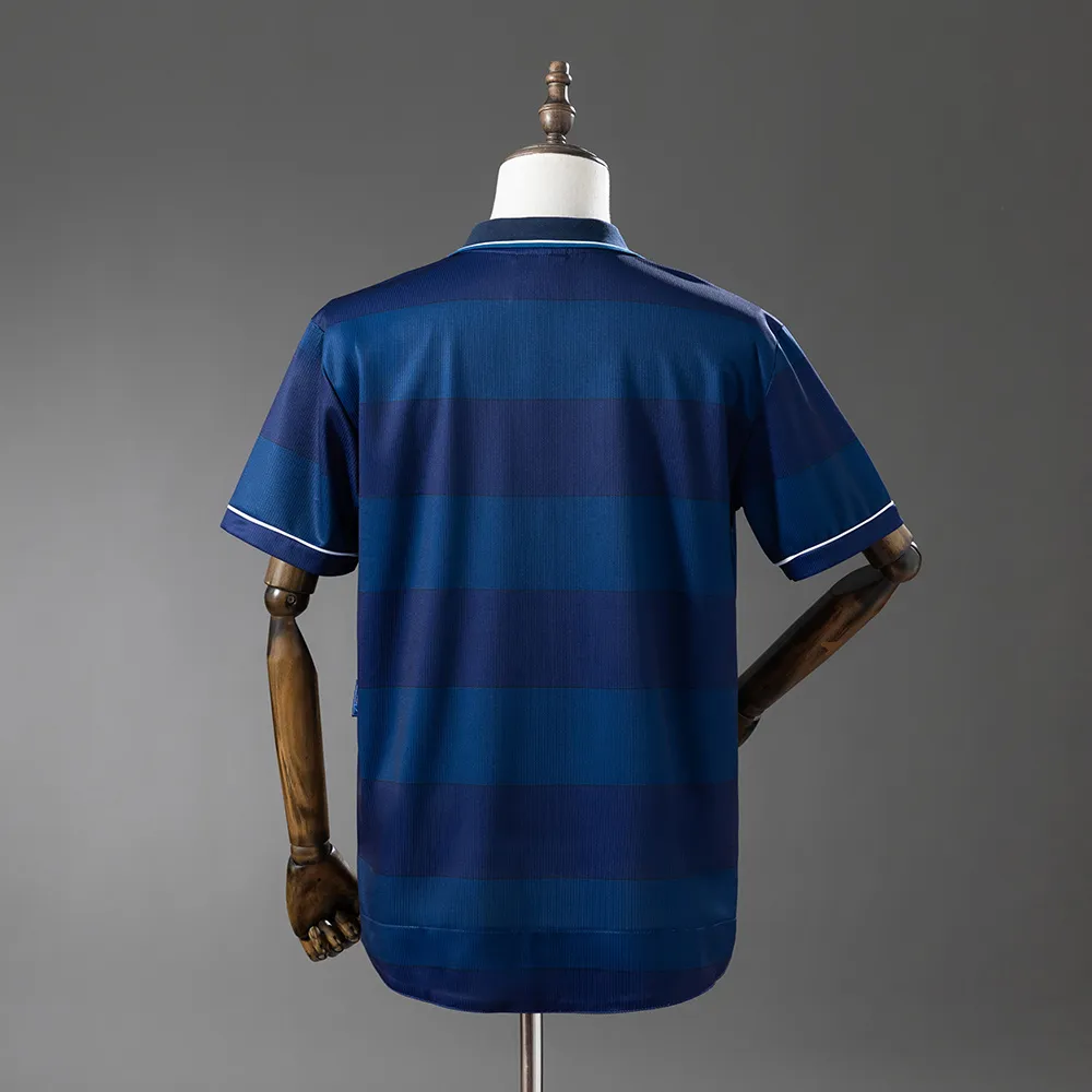 Real Sociedad 99/00 Away Retro Jersey — 1/2