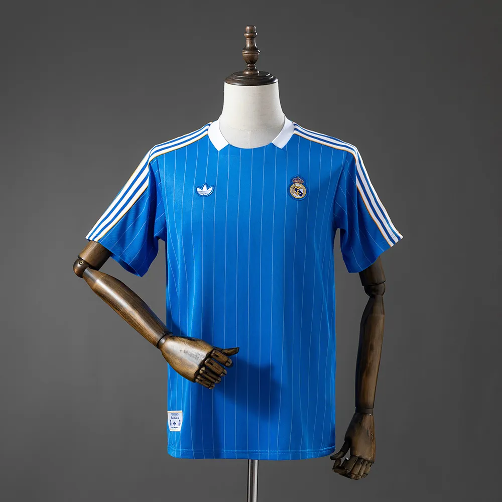 Real Madrid Terrace Icons T-Shirt Blue — 1/2