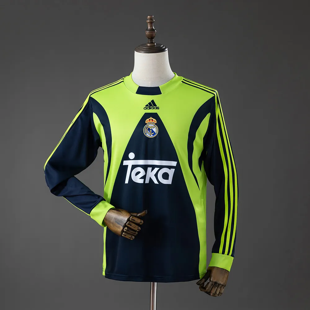 Real Madrid 99/00 Retro GK Long Sleeve Jersey — 1/2