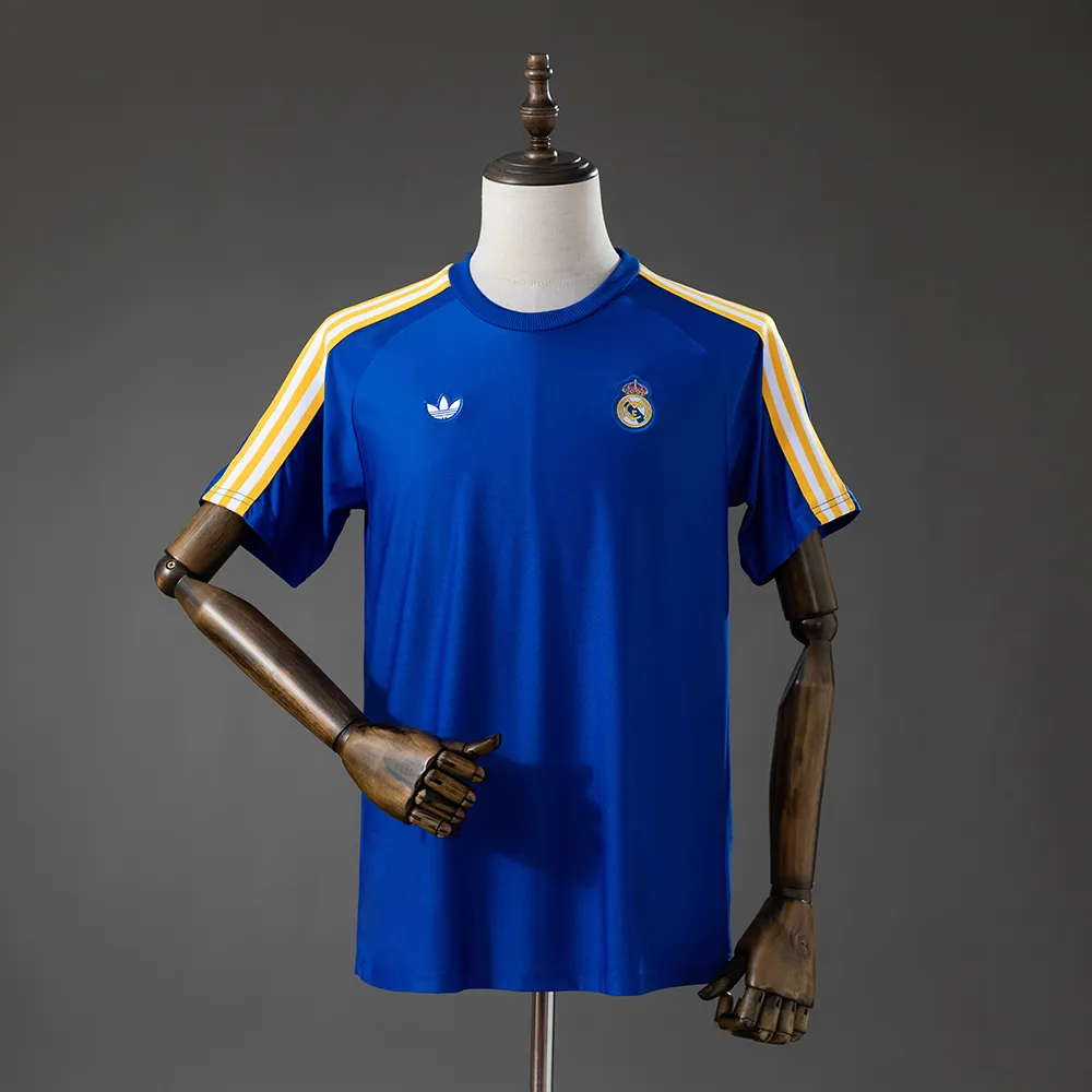 Real Madrid Terrace Icons T-Shirt Blue — 2/2