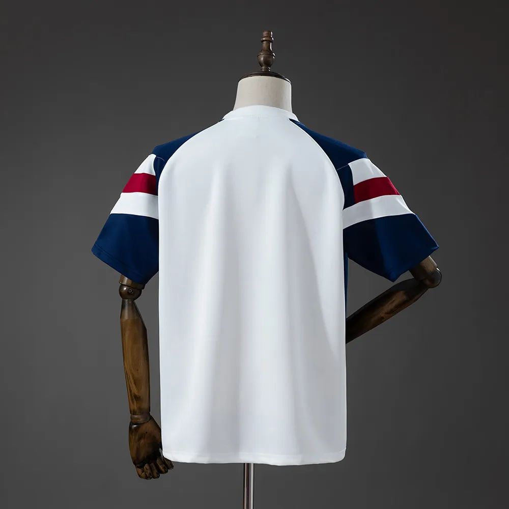 Barcelona Casual T-shirt — 1/2