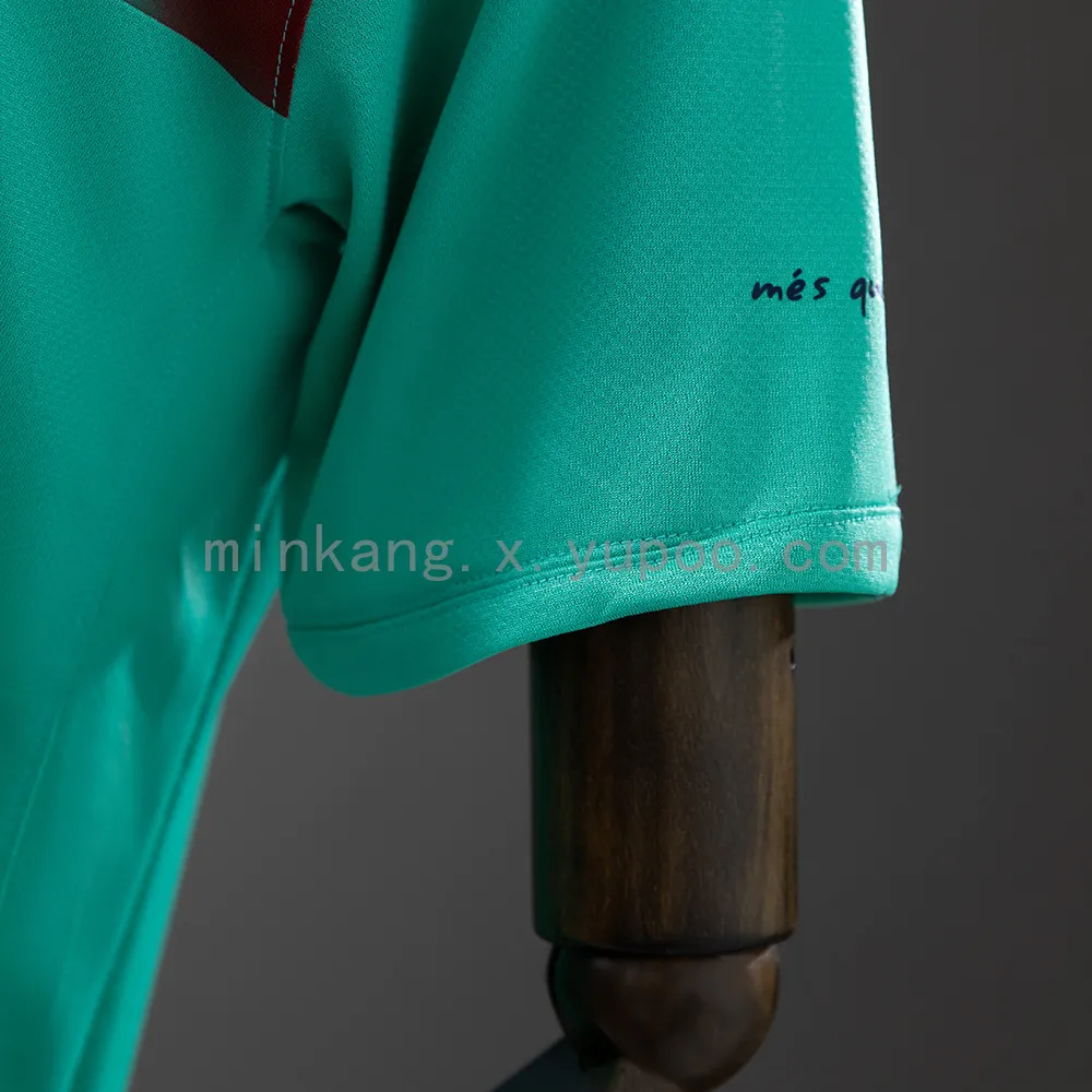 Retro Barcelona 10/11 away — 2/2