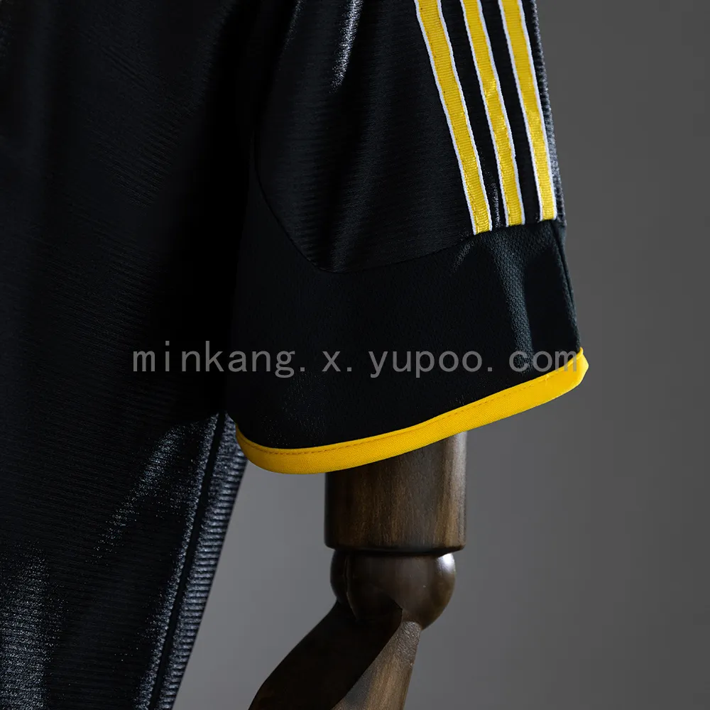 Retro Real Madrid 98/99 away