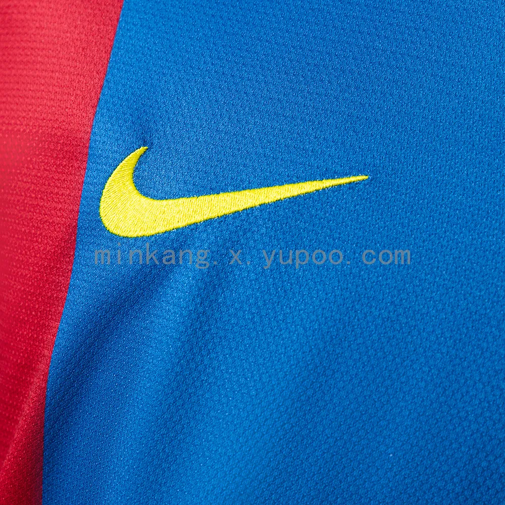 Retro Barcelona 06/07 home — 2/2