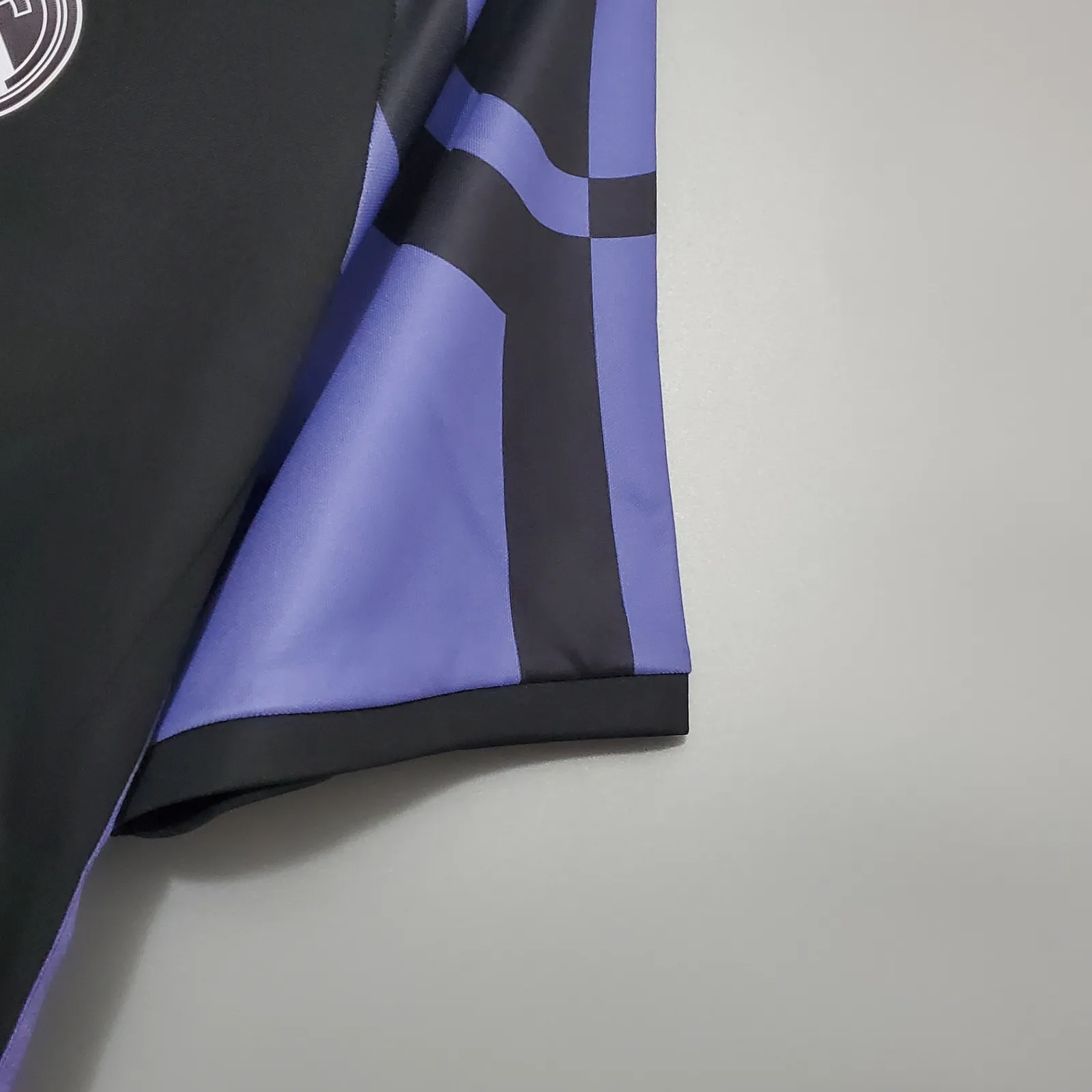 Retro Real Madrid 15/16 Third away