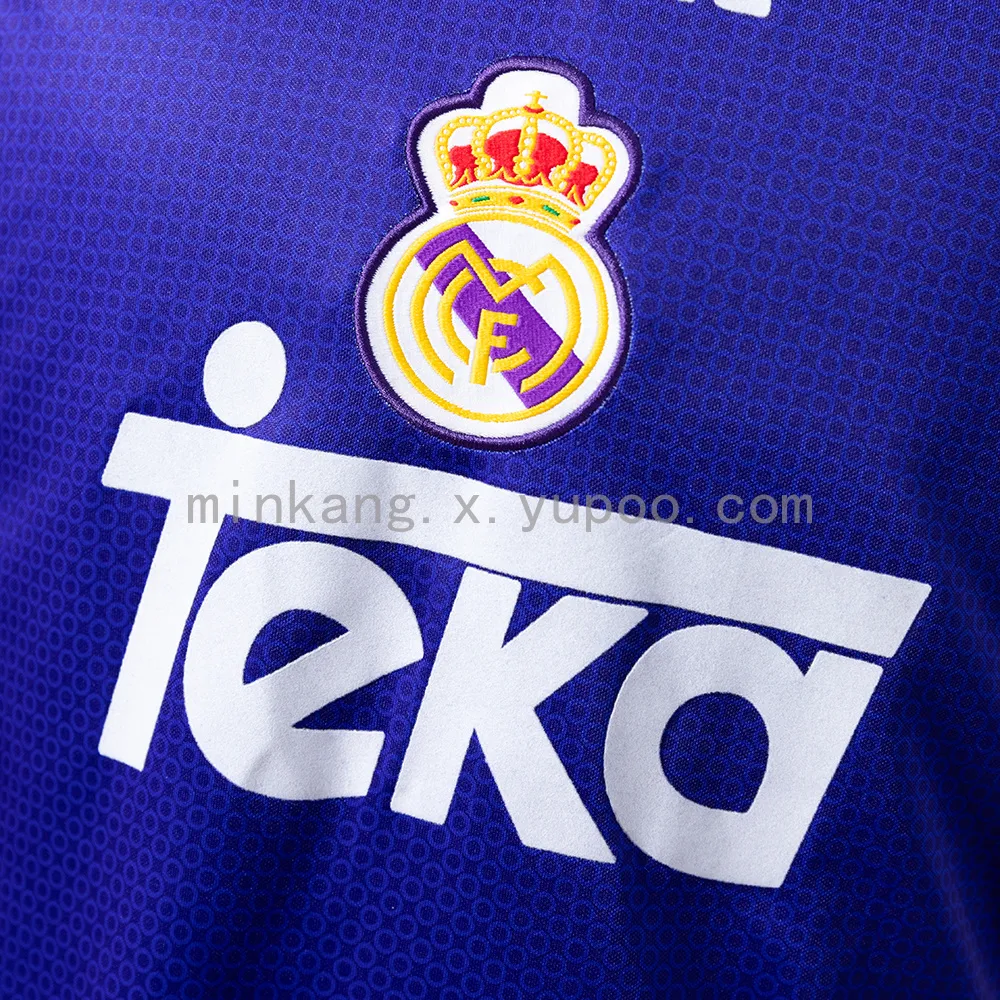Retro Real Madrid 97/98 away — 2/2