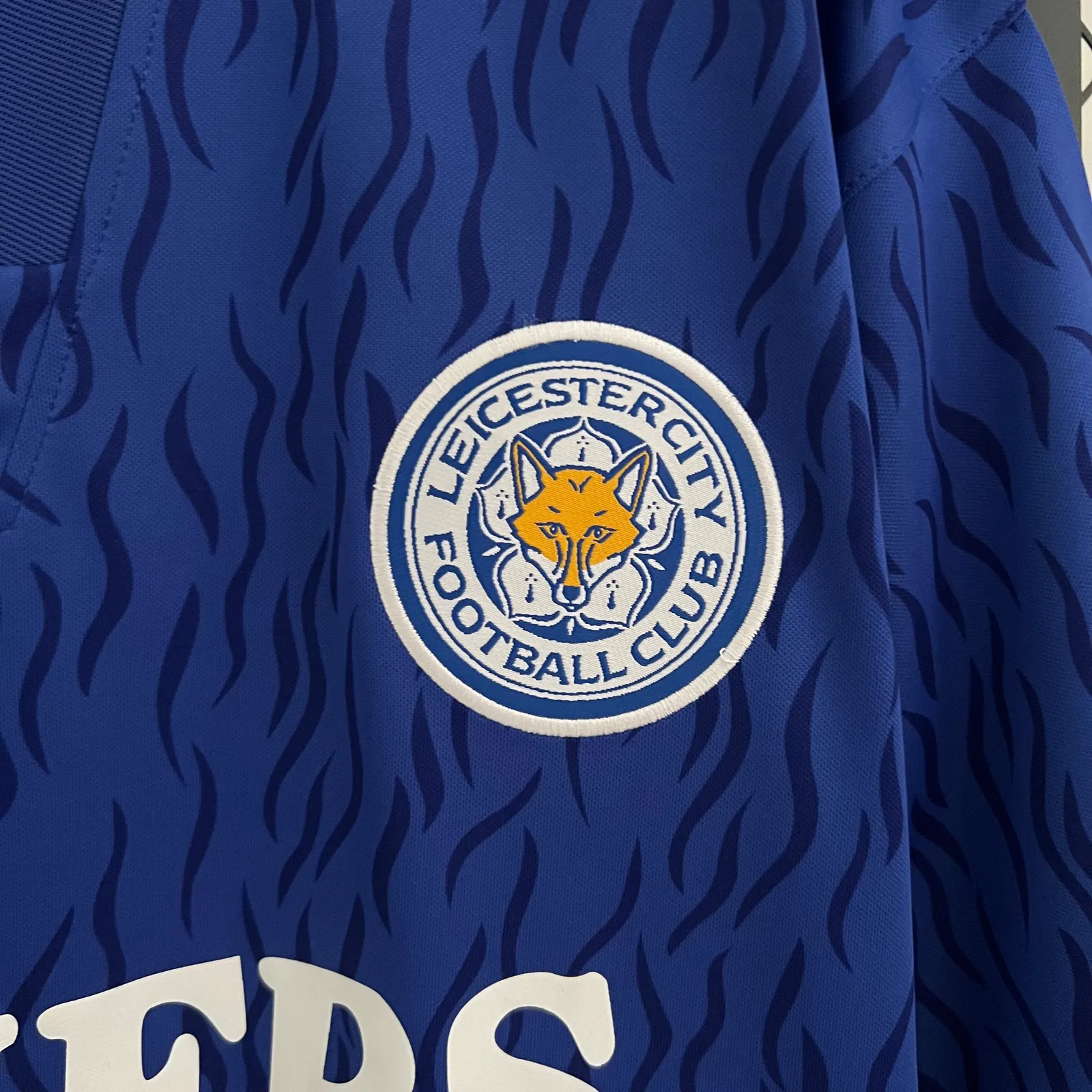 Retro Leicester City 92/94 Home — 1/2
