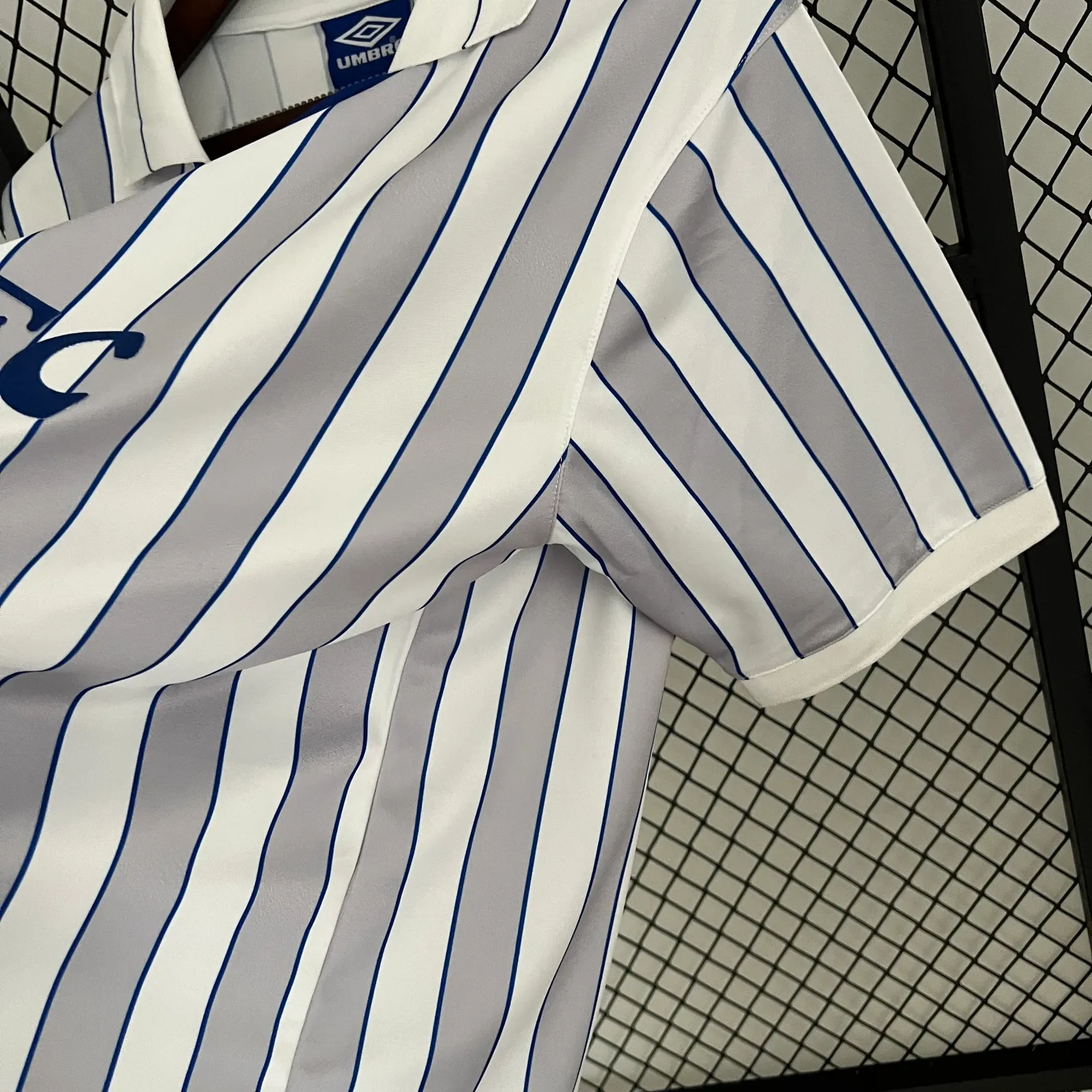 Retro Everton 88/90 Away — 2/2