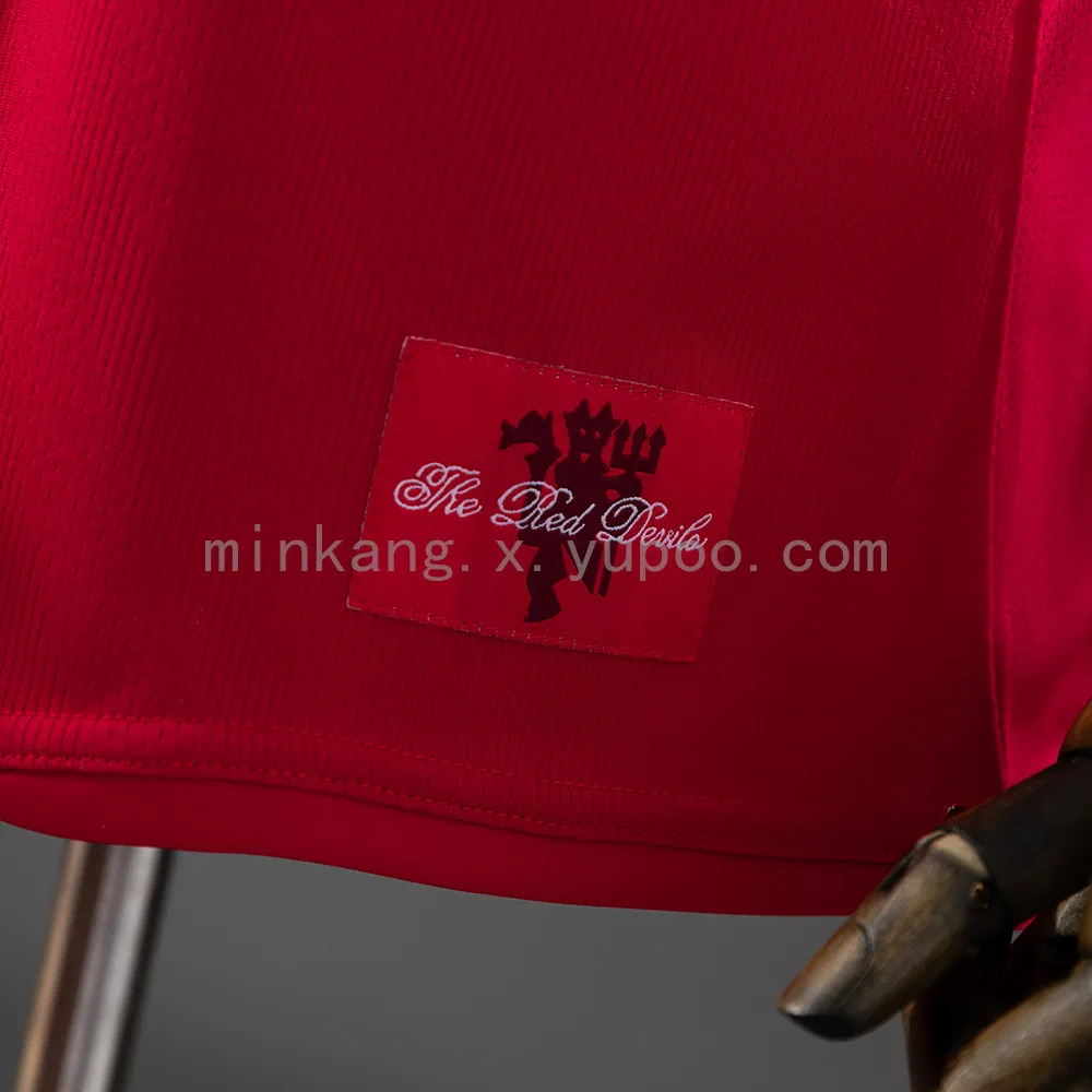 Retro long sleeve M-U 07/08 Champions League version home
