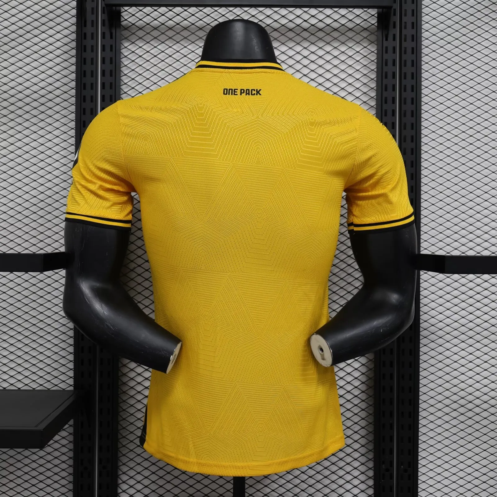 24/25 Player Wolves Home — 2/2
