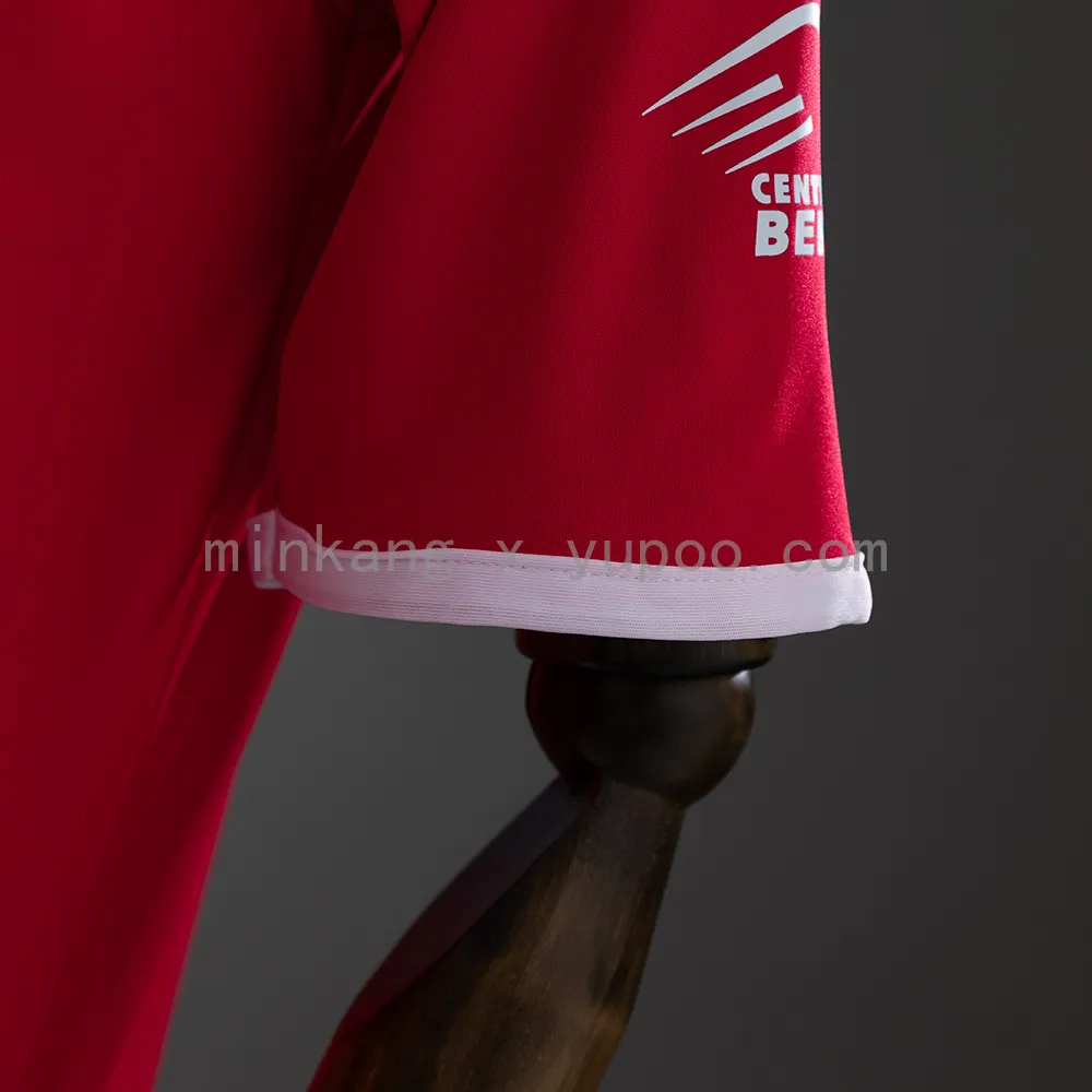 Retro 04/05 Benfica Home — 2/2