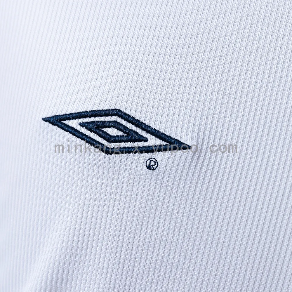 Retro M-U 00/01 away — 2/2