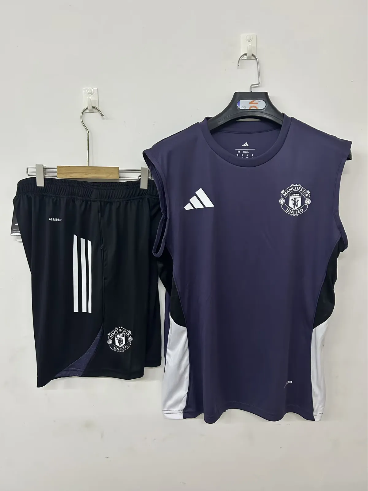25/26 M-U Training Suit Purple