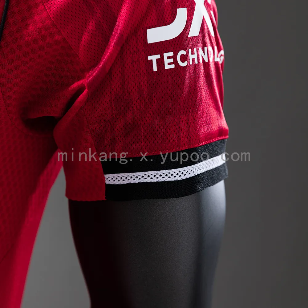 M-U 25/26 Home Player Version Jersey — 2/2