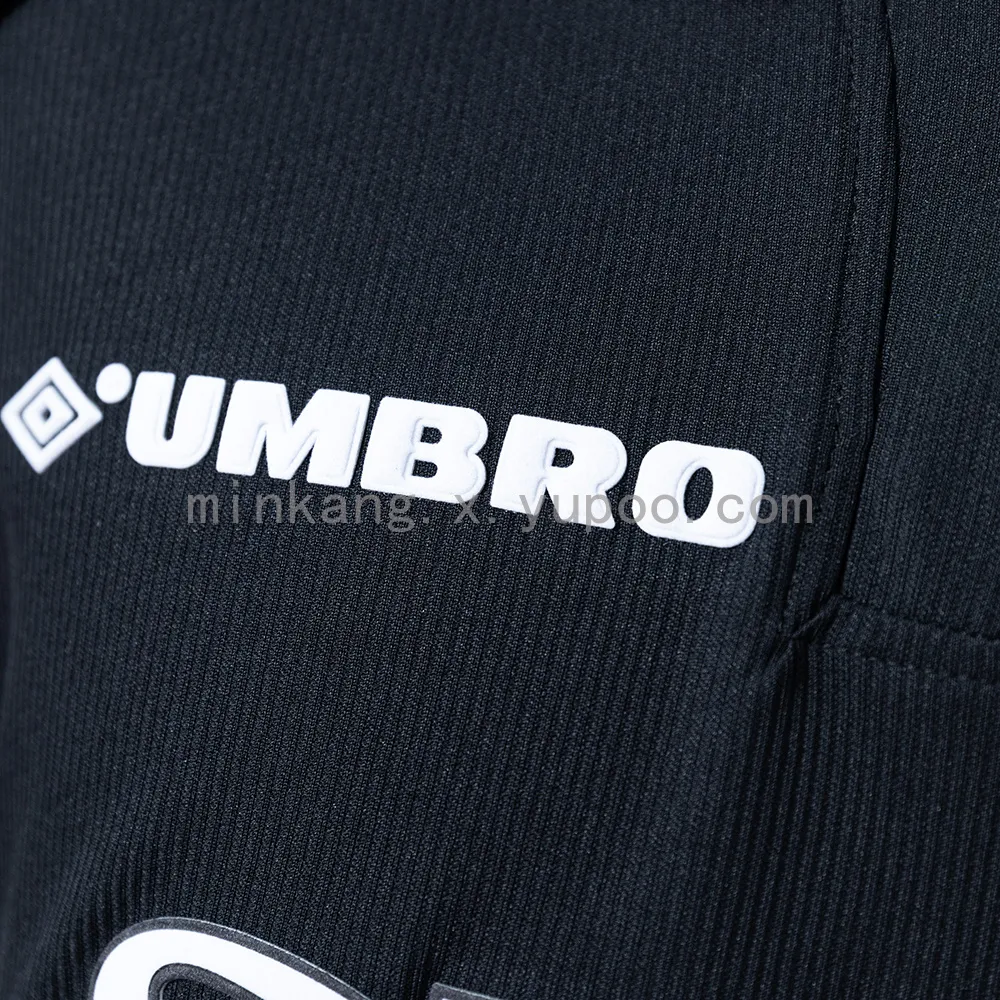 M-U 1998/99 Black Long Sleeve Retro Jersey — 2/2