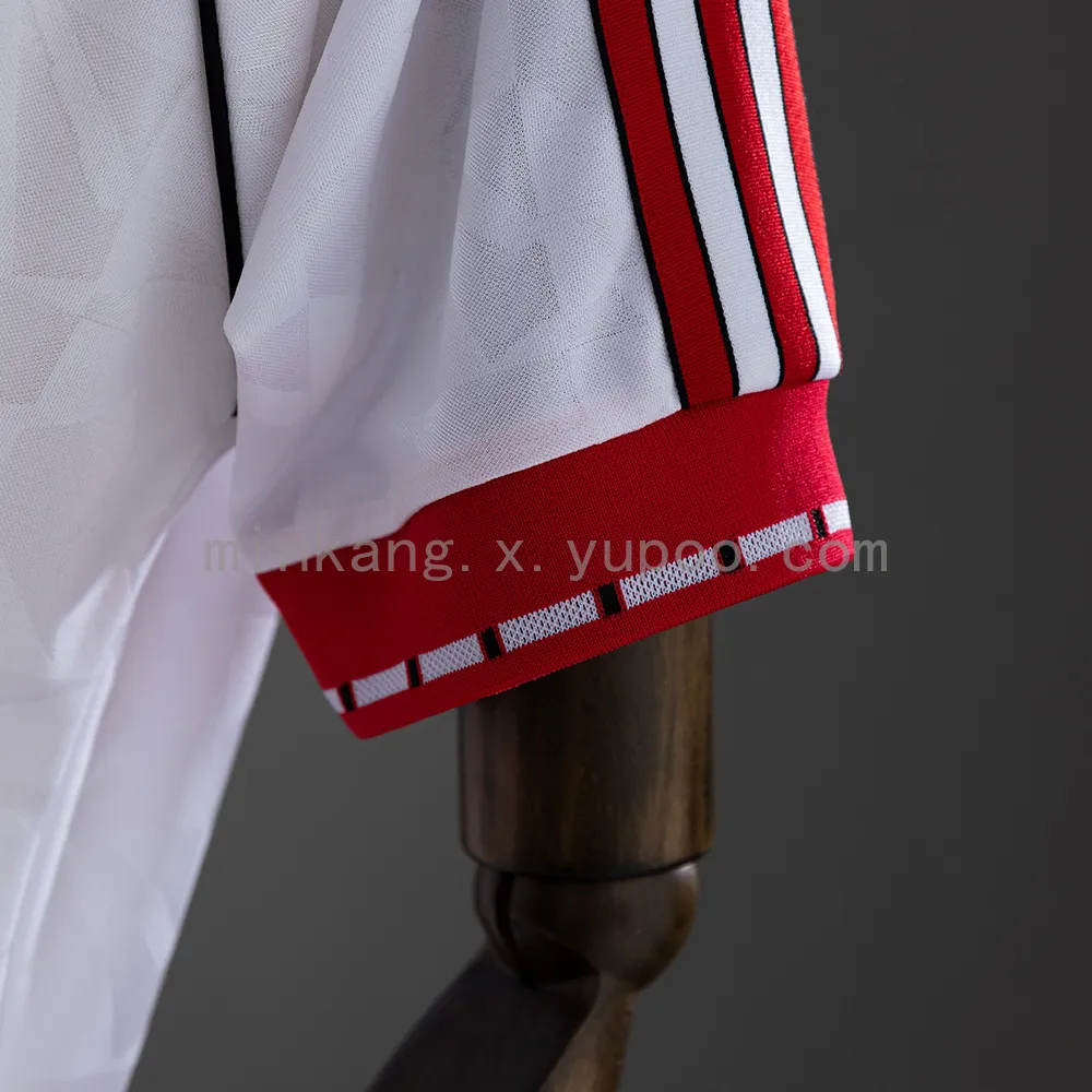 M-U 1991 Away Retro Jersey