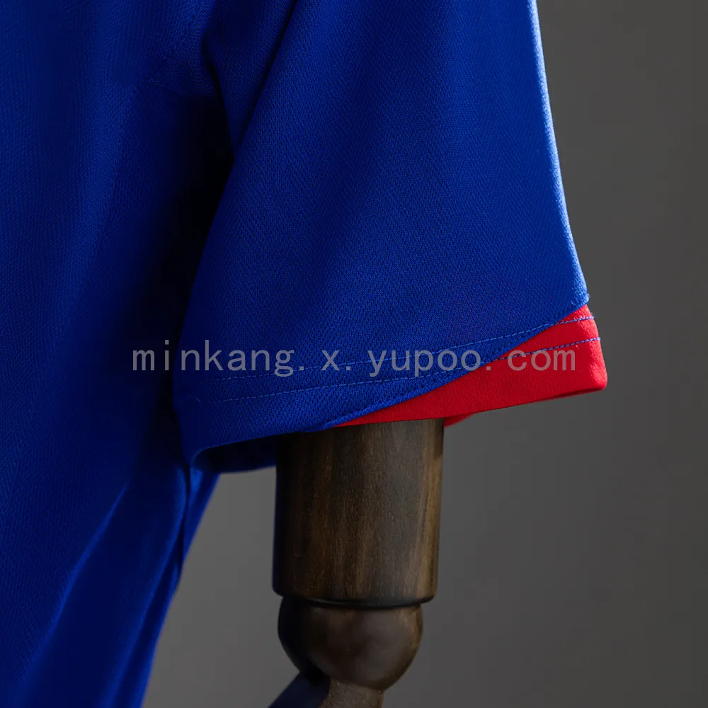 M-U 05/06 Away Retro Jersey — 2/2