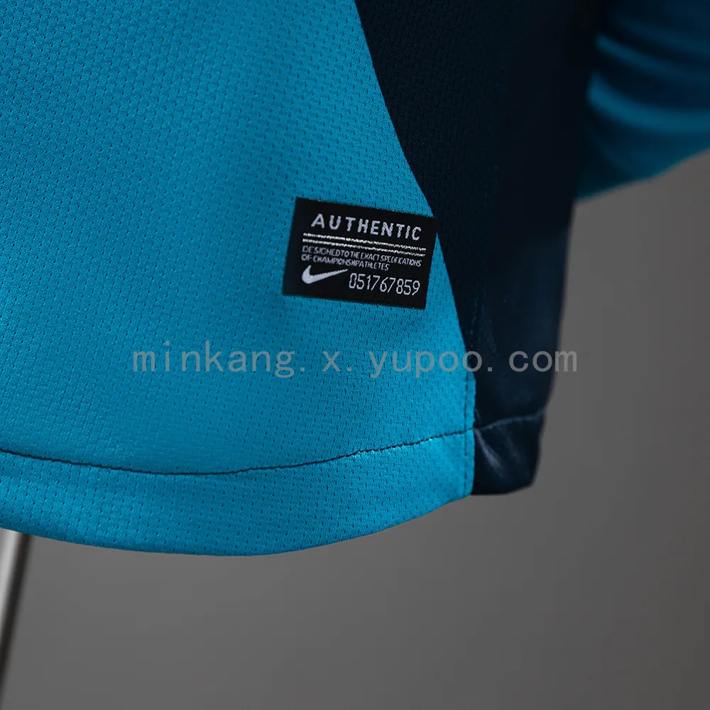 Arsenal 11/12 Away Long Sleeve Player Version Retro Jersey — 2/2