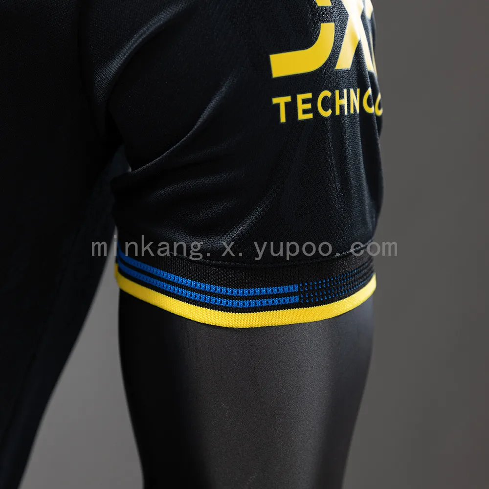 M-U 25/26 Player Version Third Jersey — 2/2